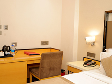 Restaurant At Hotel Varju Villa